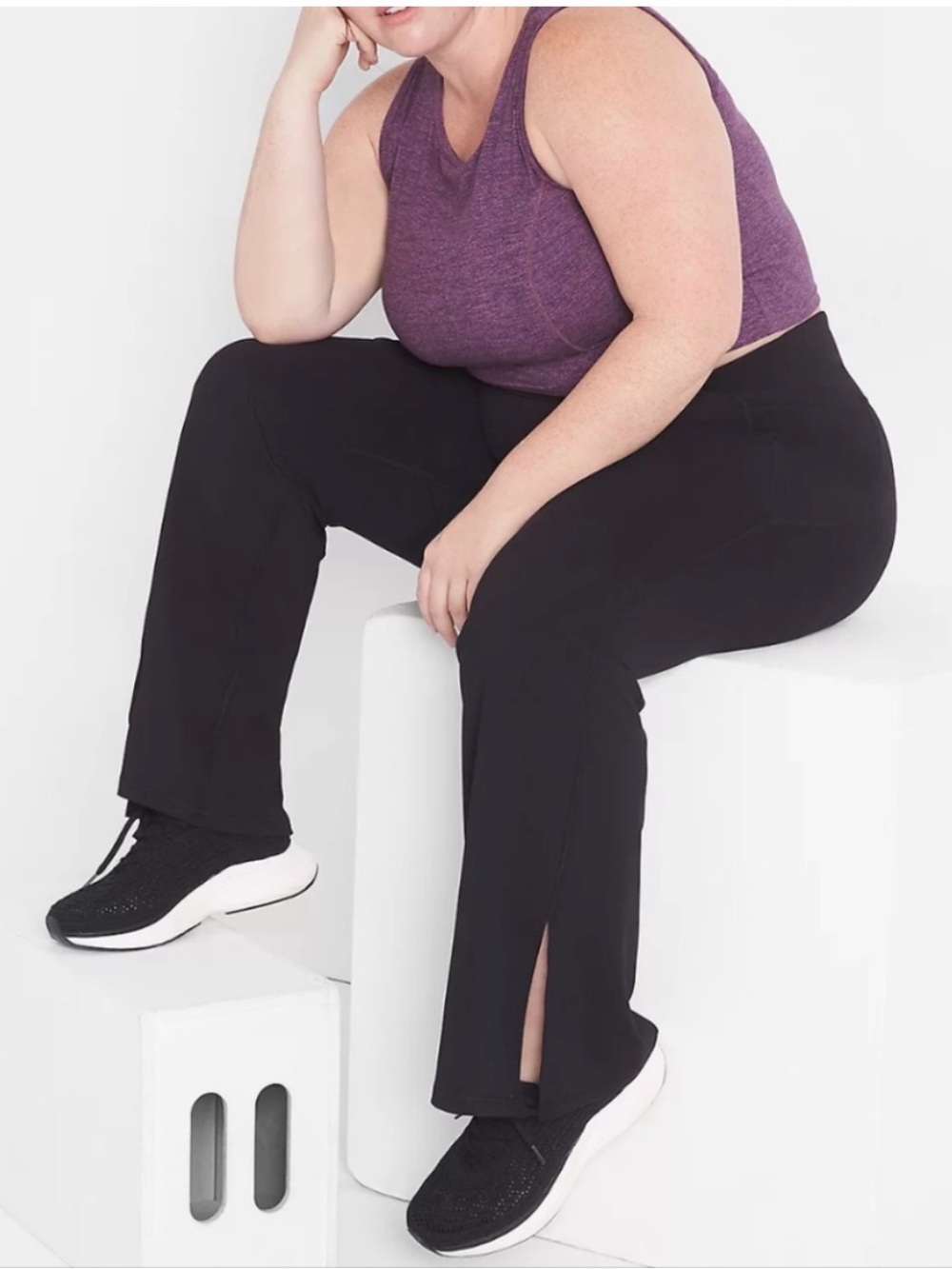 Livi Wicking Flare Split Legging - 22/24